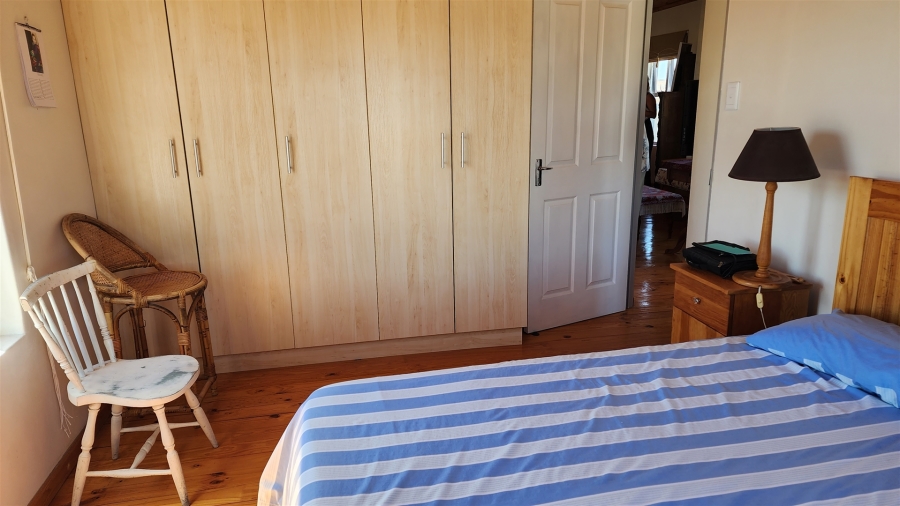 5 Bedroom Property for Sale in Country Club Western Cape